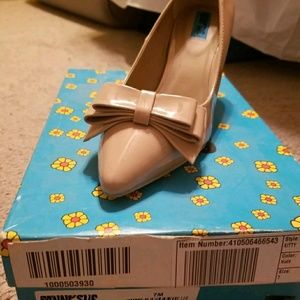 Size 7 Nude Pumps BNIB